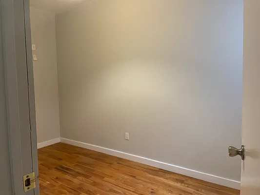 Rented by RENTBK LLC | media 8