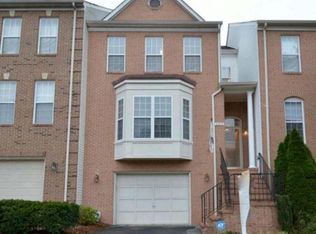 21219 Millwood Sq, Sterling, VA 20165