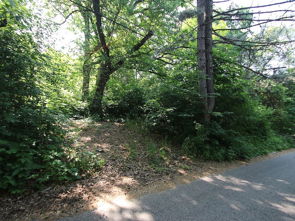 2nd image of 38269 N 4th Ave