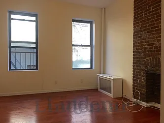 Rented by Lindemar LLC