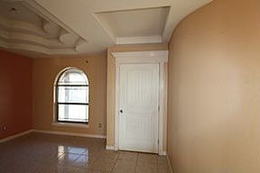 5th image of 18210 Washington Palm Dr