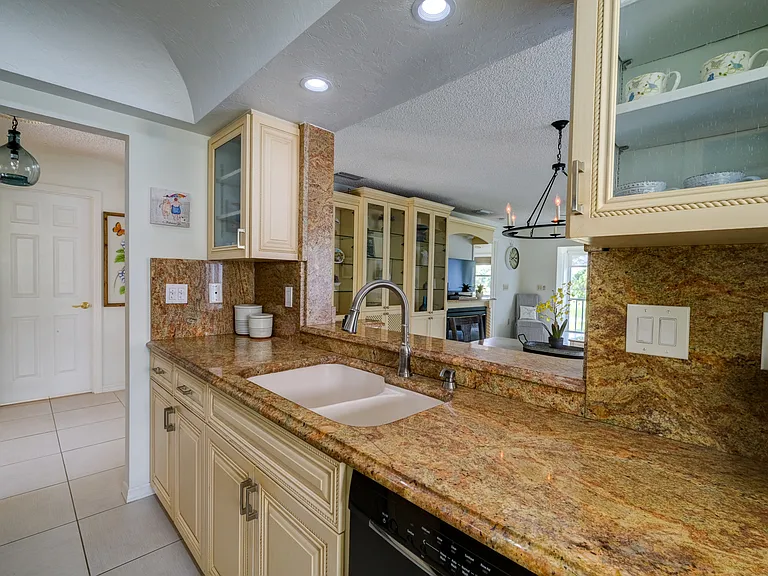 5714 Sheffield Greene Cir #94 — Photo 13