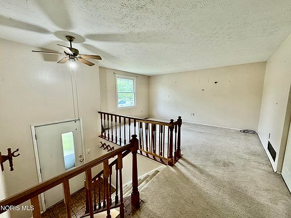 5th image of 5445 Thornbrook Trl