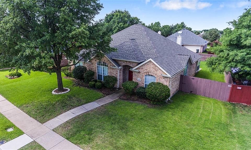 1st image of 3204 Grenada Dr