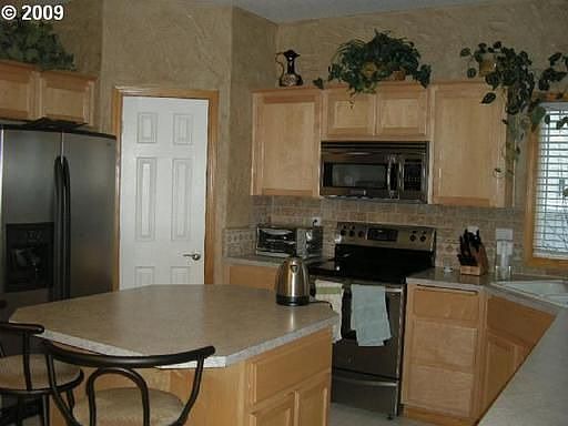 5th image of 5519 NE 95th St