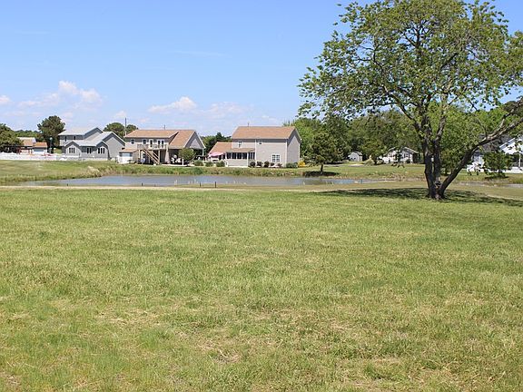 2nd image of 364 Meridian Dr