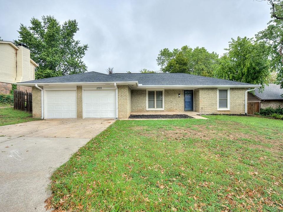1st image of 2333 Lindenwood Ln