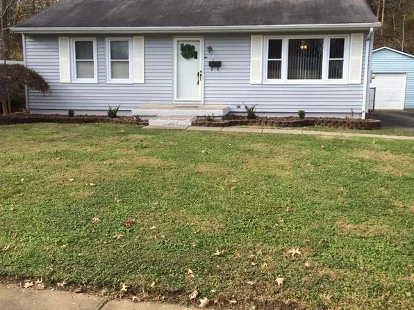 18 Apple Lane Dr, Milford, OH 45150