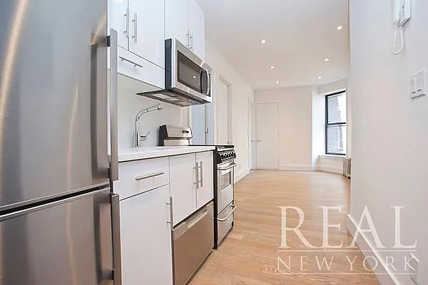 Rented by REAL New York | media 14