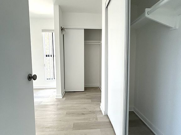 5th image of 465 Oak St APT 202