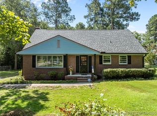 13520 Oakwood Dr, Laurinburg, NC 28352