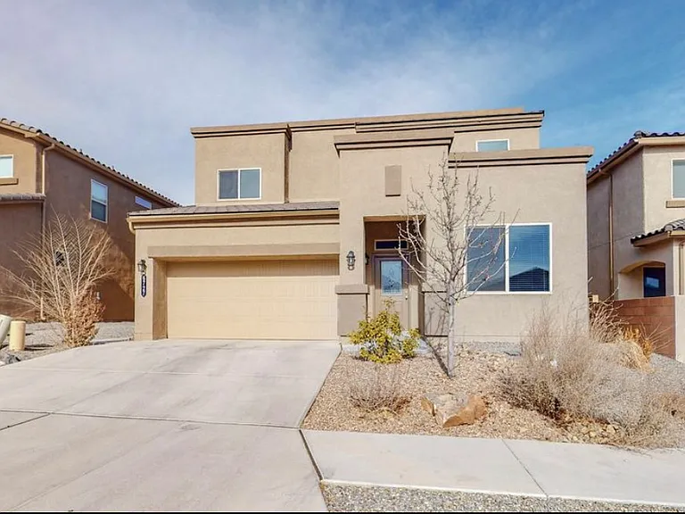 6727 Oro Valley Rd NW — Photo 1