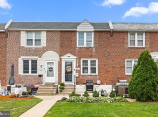 239 Gramercy Dr, Clifton Heights, PA 19018