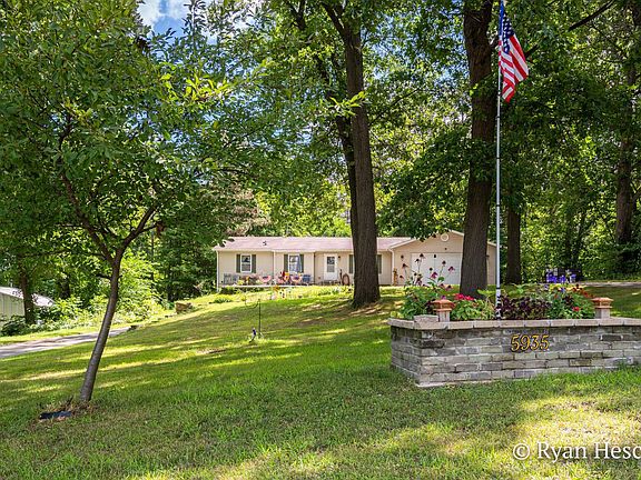 5th image of 5935 Nash Rd