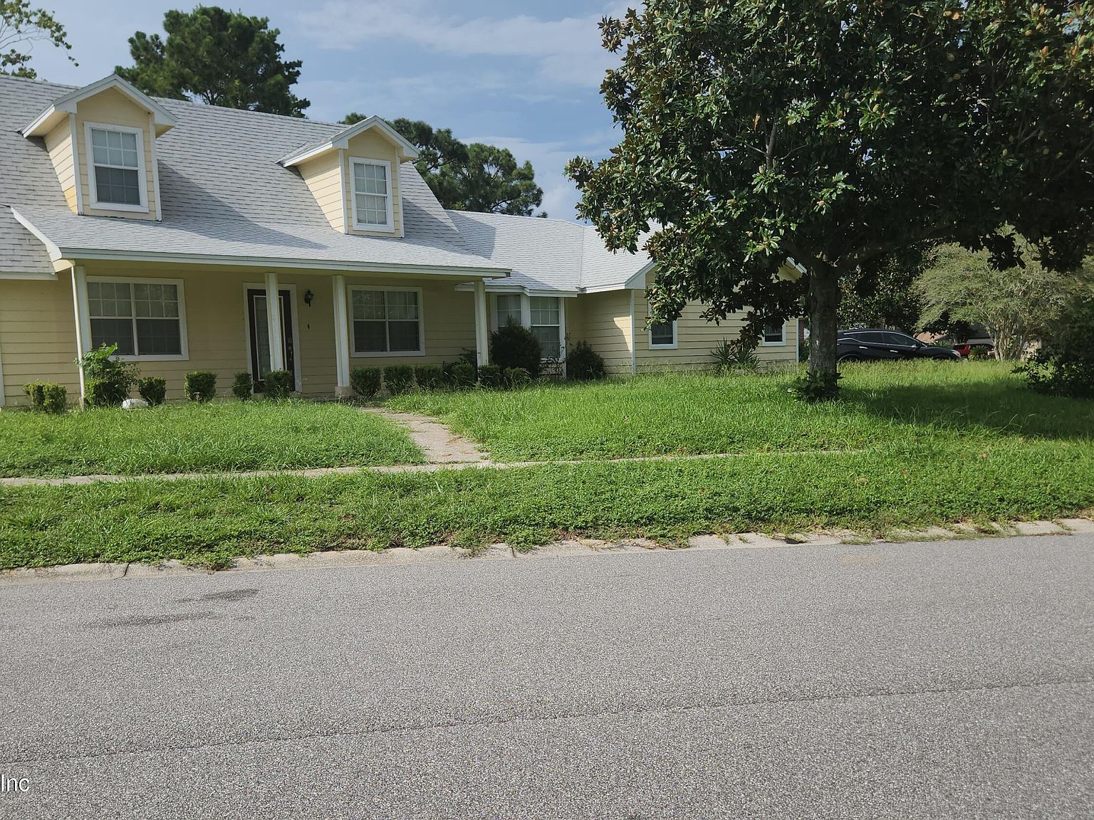 Juli✴︎ 8470 SAND POINT Drive E, Jacksonville, FL 32244 | Zillow