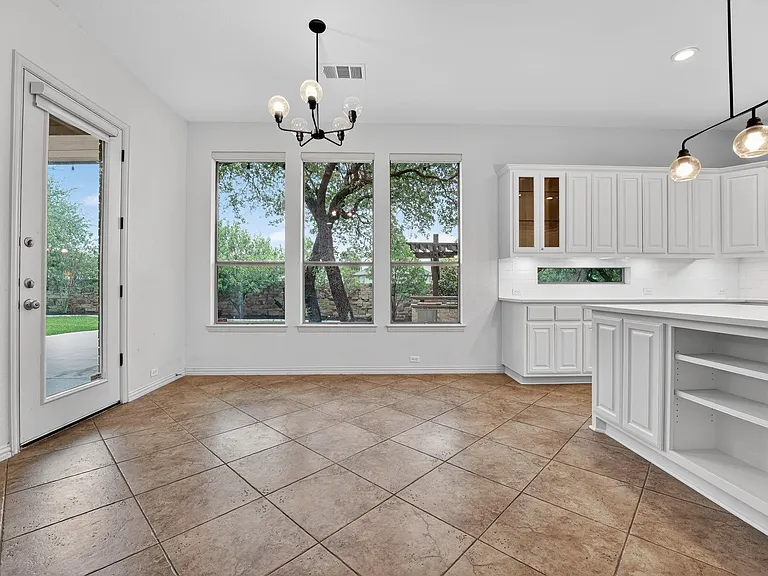 4004 Buckhaven Cv — Photo 14