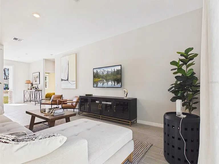 566 Marion Oaks Blvd — Photo 17