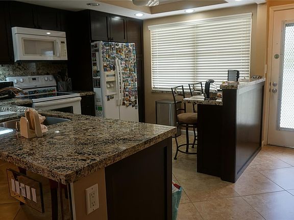 2nd image of 2501 Antigua Ter APT K3