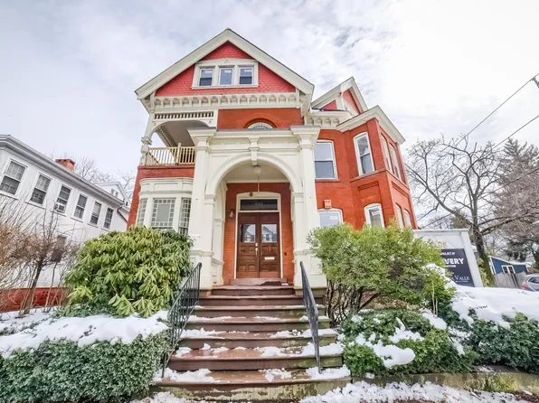 495 Orange St #2F, New Haven, CT 06511