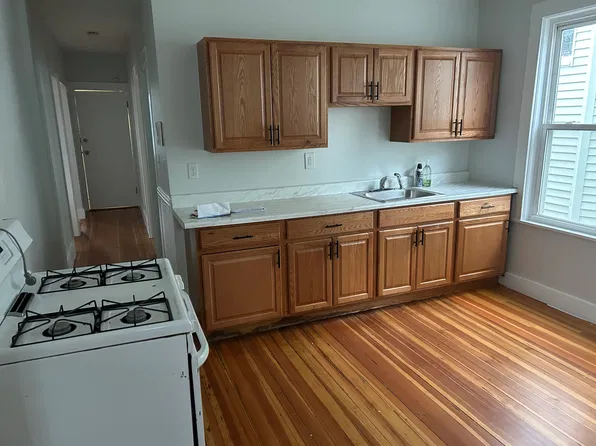 110 Norton St #2, Dorchester, MA 02122
