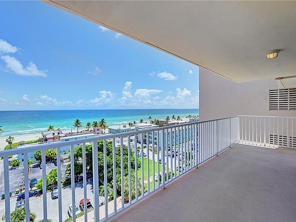 2nd image of 1401 S Ocean Drive #PH3