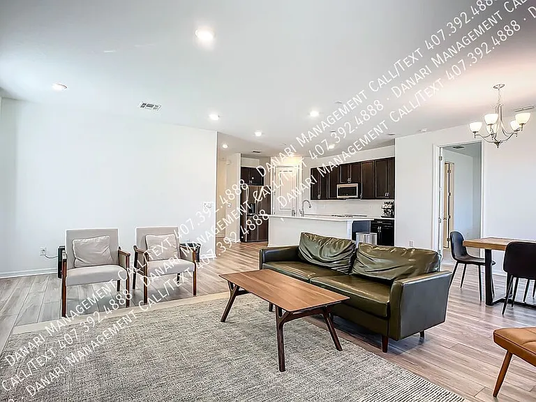 1317 Sterling Pointe Dr — Photo 10
