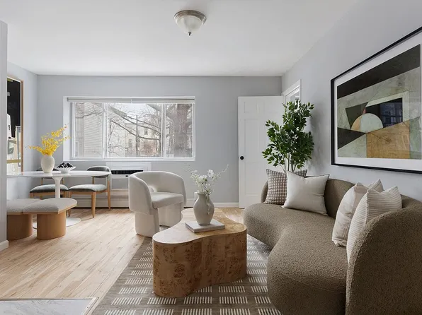 685 Chauncey St, Brooklyn, NY 11207