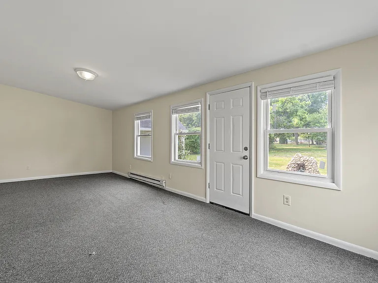 4613 Knox Rd #1 — Photo 5