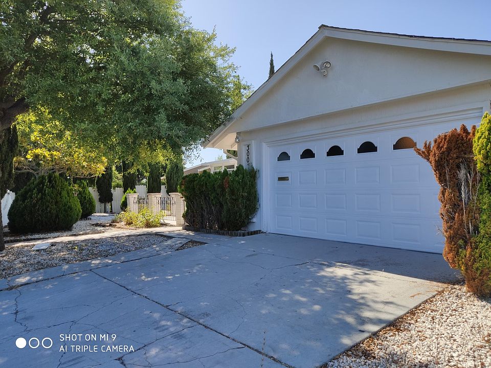 1st image of 3001 San Andreas Dr