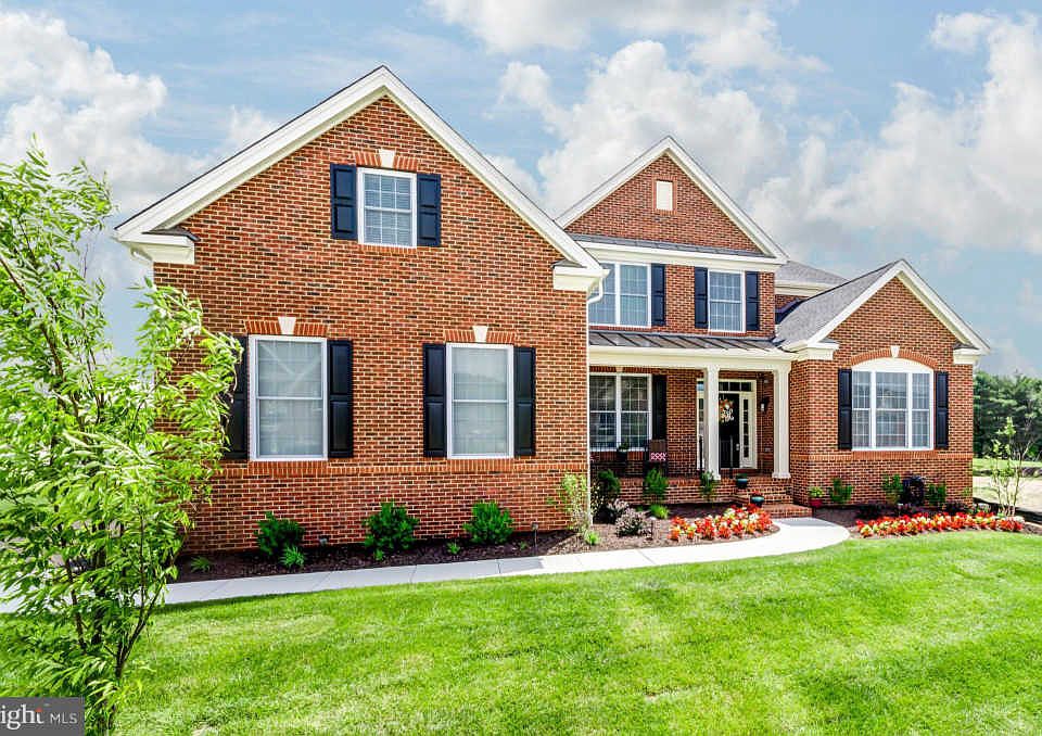 1st image of 1353 Grand Canopy Dr