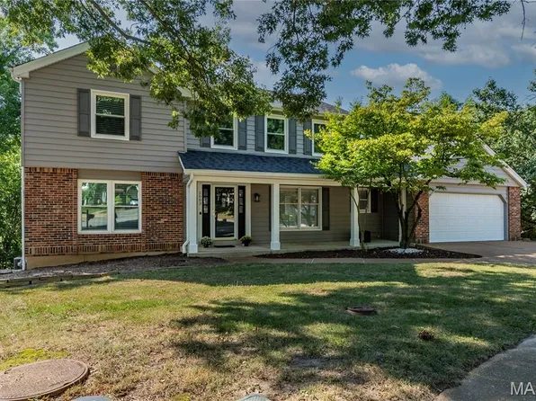 2803 Elk Peak Ct, Saint Louis, MO 63129