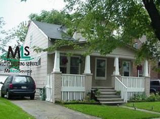 696 E Webster St, Ferndale, MI 48220