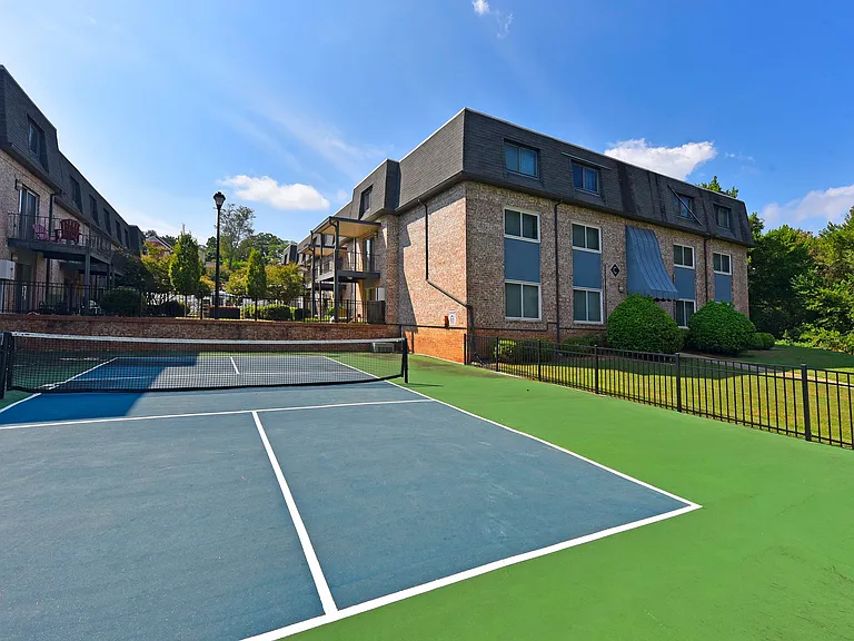 Enjoy luxurious outdoor living with an on-site tennis court in this beautiful apartment complex.