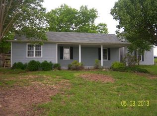 387 W Level Green Rd, Brodhead, KY 40409