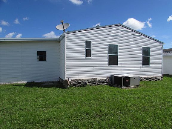 3rd image of 10538 Crimson Ln