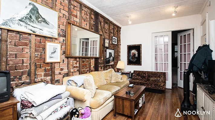 Rented by Nooklyn NYC LLC | media 31