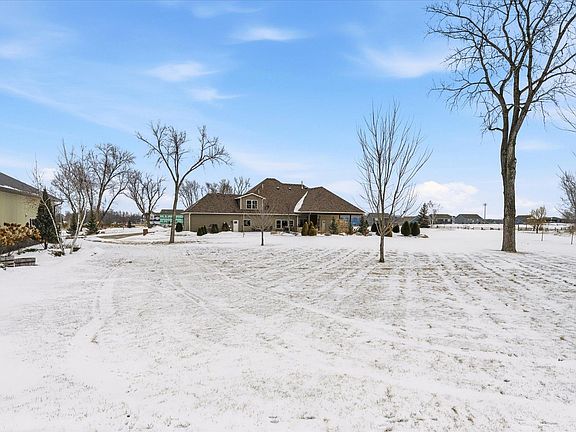 5th image of 23915 Territorial Rd