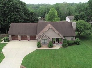 2574 Rue Bienville St, Danville, IL 61832