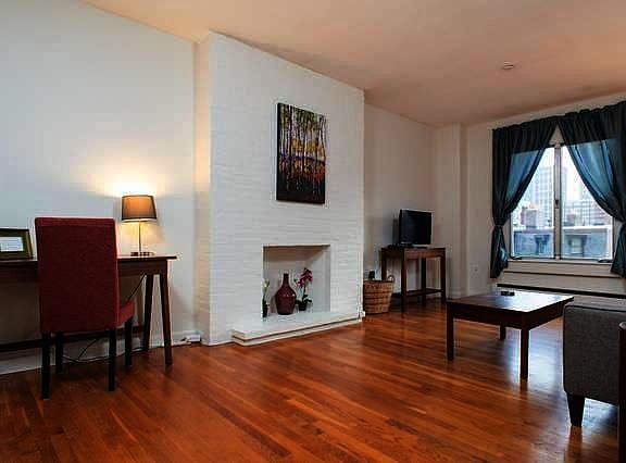 3rd image of 319 Beacon St #604IS