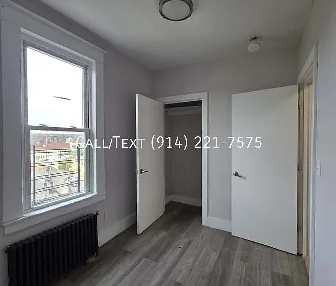 52 Poplar St — Photo 3