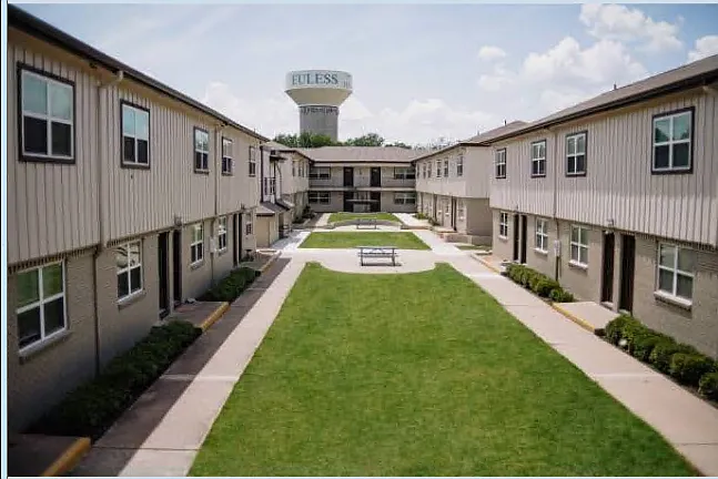Alexander Lane Apts — Photo 4