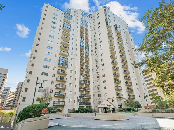 1211 S Eads St APT 1211, Arlington, VA 22202