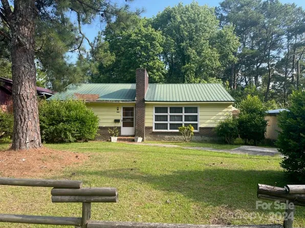 1506 E Washington St, Rockingham, NC 28379