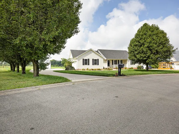 229 Sierra Cir, Stanford, KY 40484