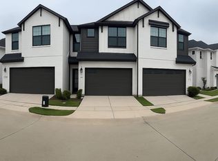1122 Bowie Dr, Lewisville, TX 75077