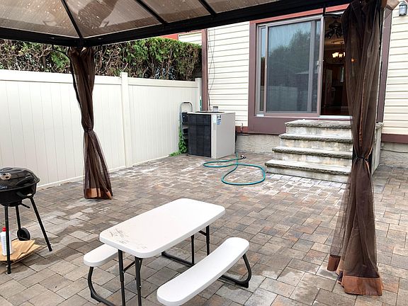 3rd image of 30 Darcey Ave #1