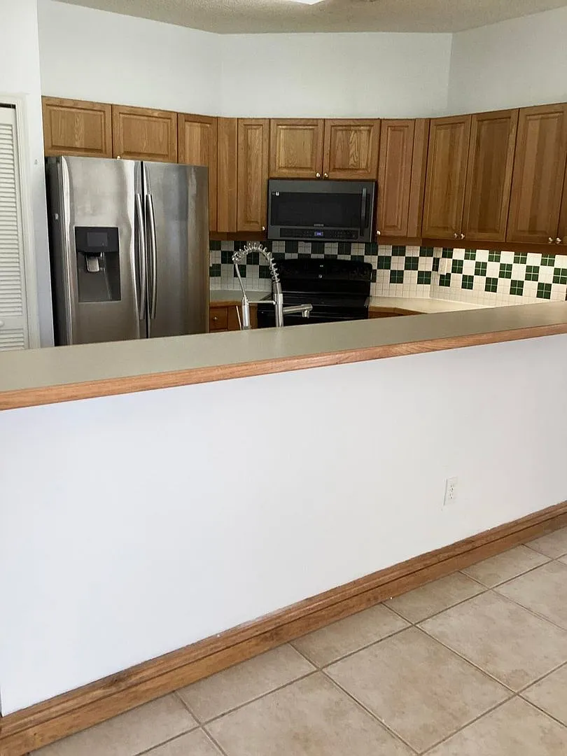 19440 Sw 2nd St #19440 Pembroke Pines, Fl 33029 — Photo 3