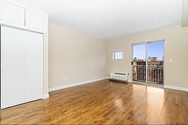 Rented by REAL New York | media 12