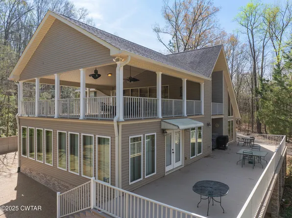 48 Old Pump Station Rd, Linden, TN 37096