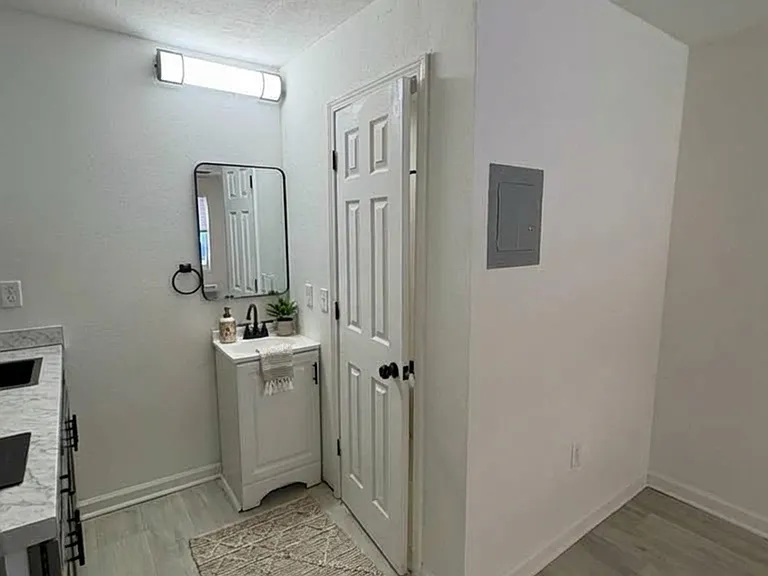 3334 Dellwood Rd — Photo 4